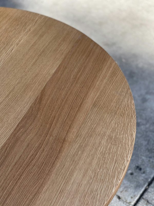 Amateur de mobiliers, choisissez la meilleure table basse en chêne